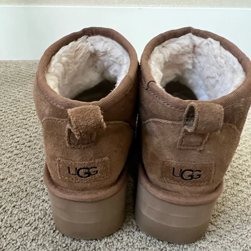 UGG Platform Ultra Mini size 9 - Picture 3 of 5